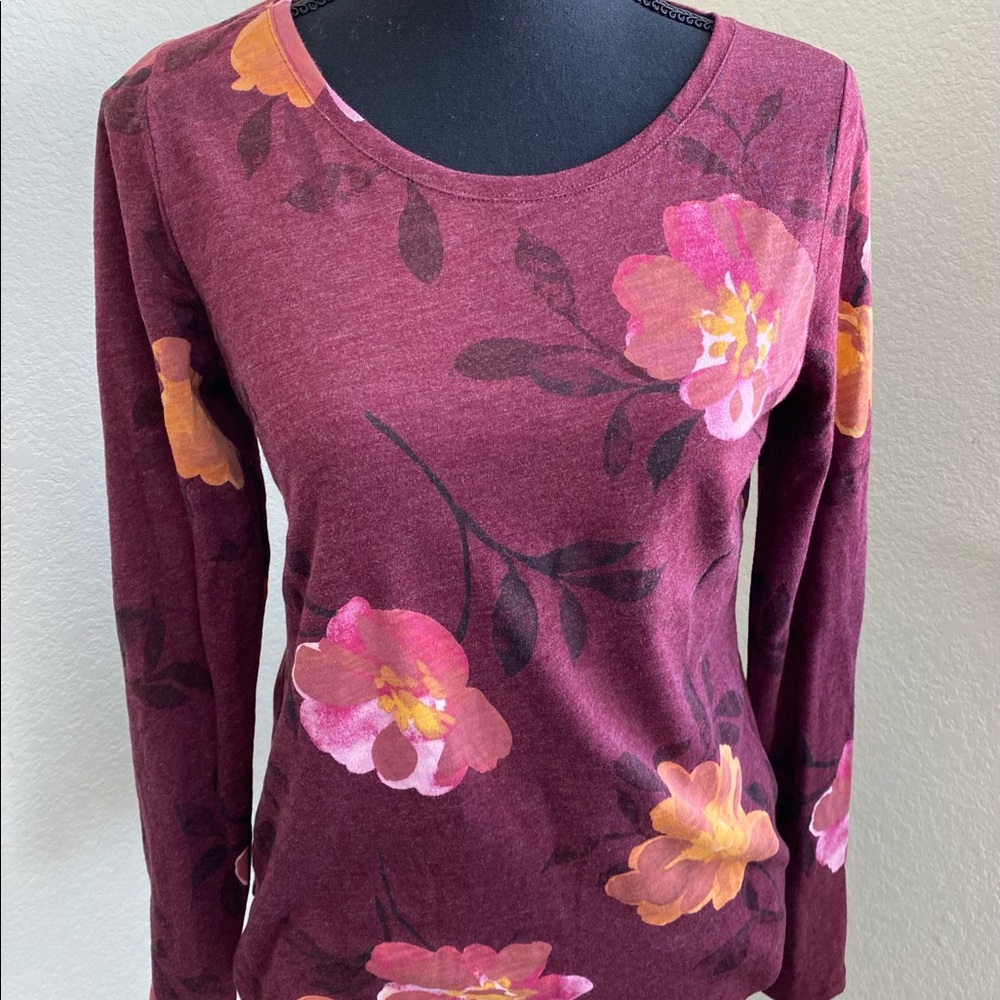 NWOT Floral Cotton Top